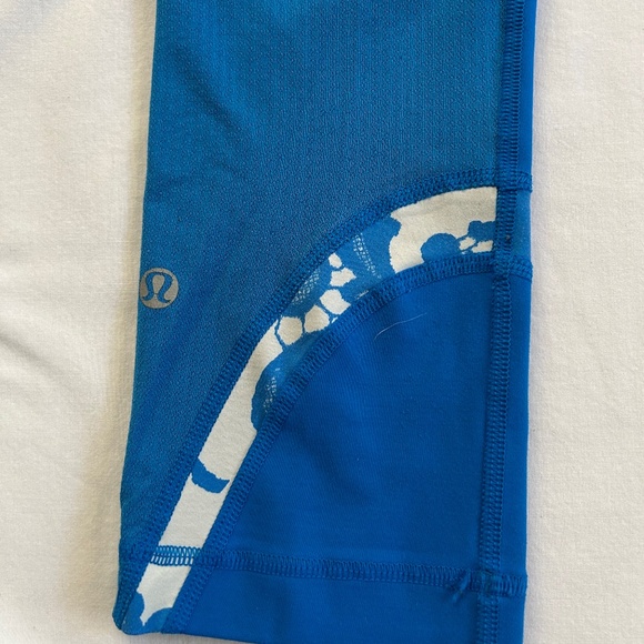 Lululemon Blue Groove pants - Picture 6 of 8